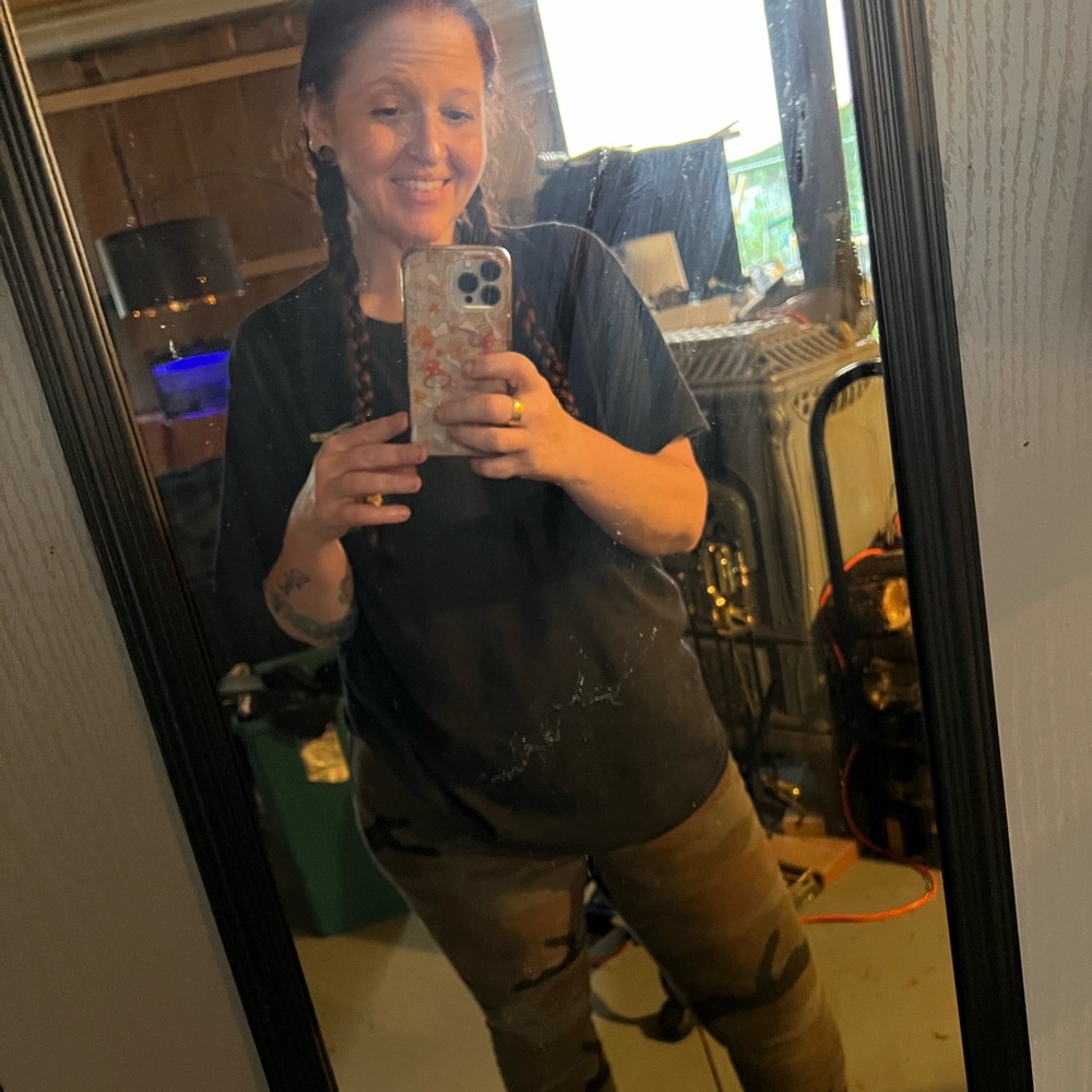 Meet your Posher, Lauren